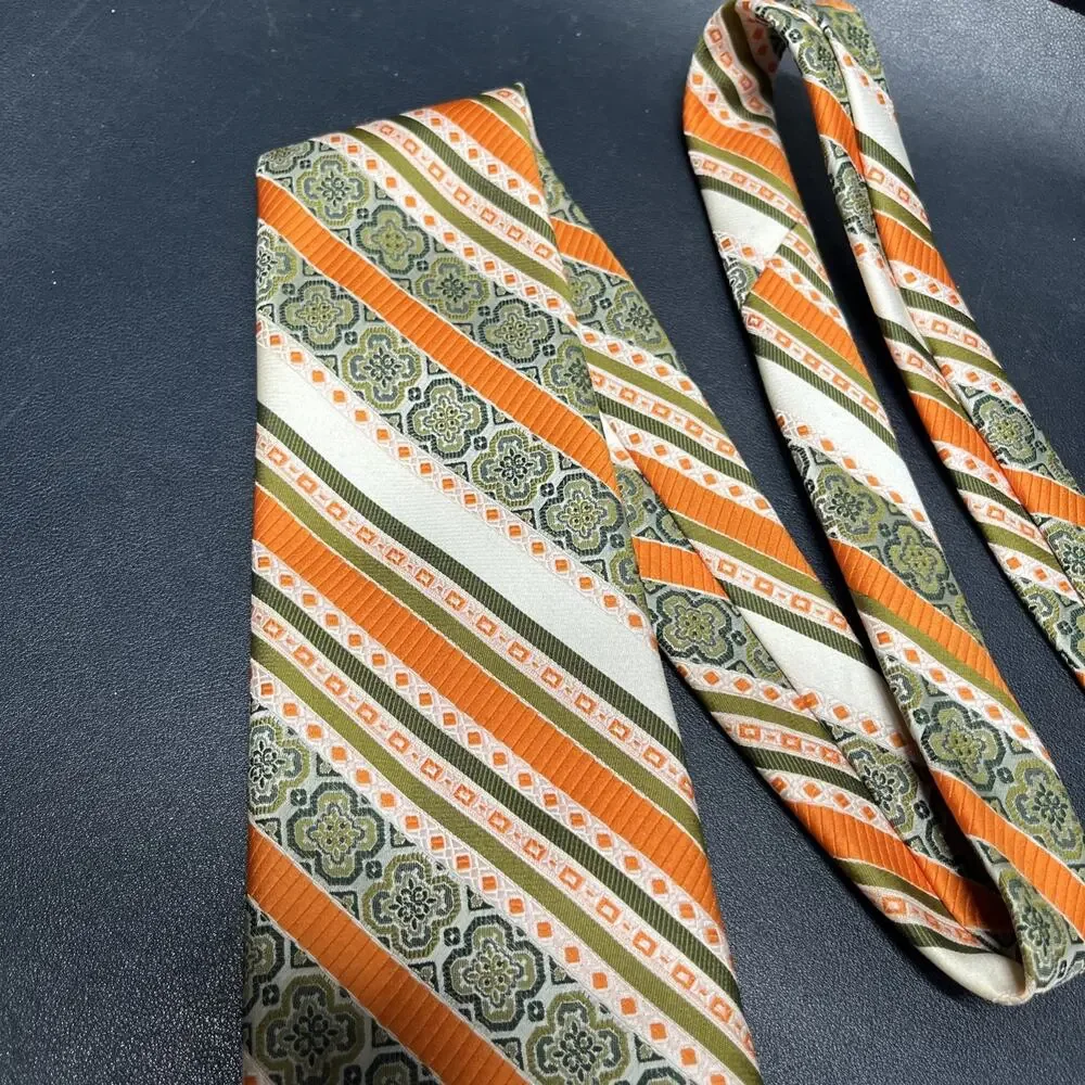 Vintage Cohen’s by DAMON Mens Necktie 1960s Orange Green White Textured, Texas